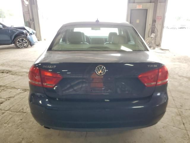 2014 Volkswagen Passat SE