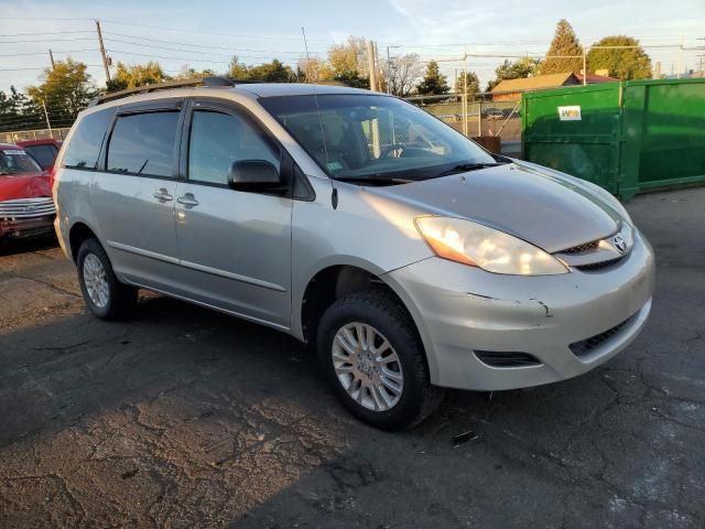 2007 Toyota Sienna LE