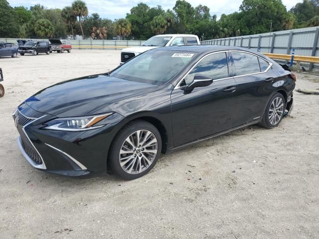 2021 Lexus ES 300H