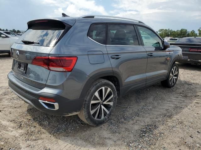 2024 Volkswagen Taos SE