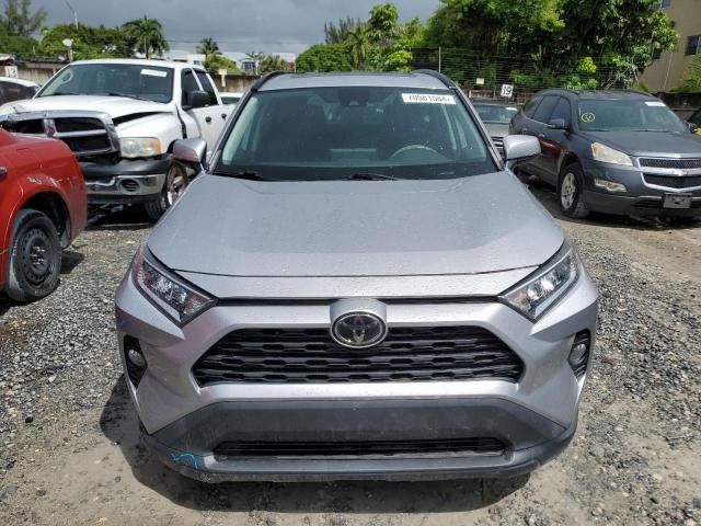 2020 Toyota Rav4 XLE