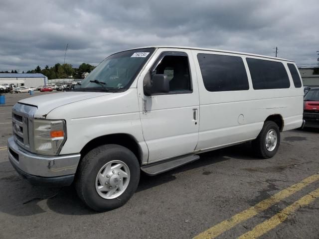 2011 Ford Econoline E350 Super Duty Wagon