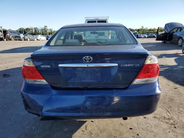 2005 Toyota Camry LE