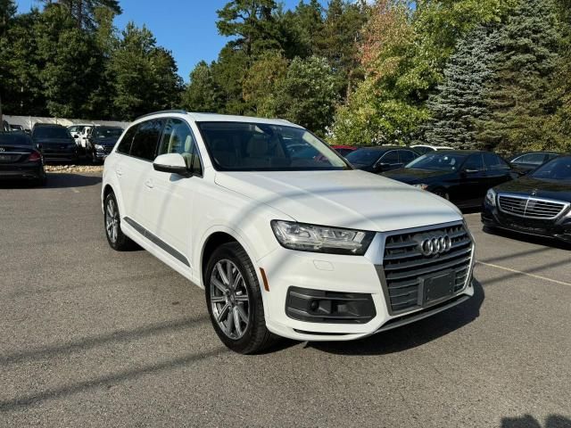 2017 Audi Q7 Premium Plus