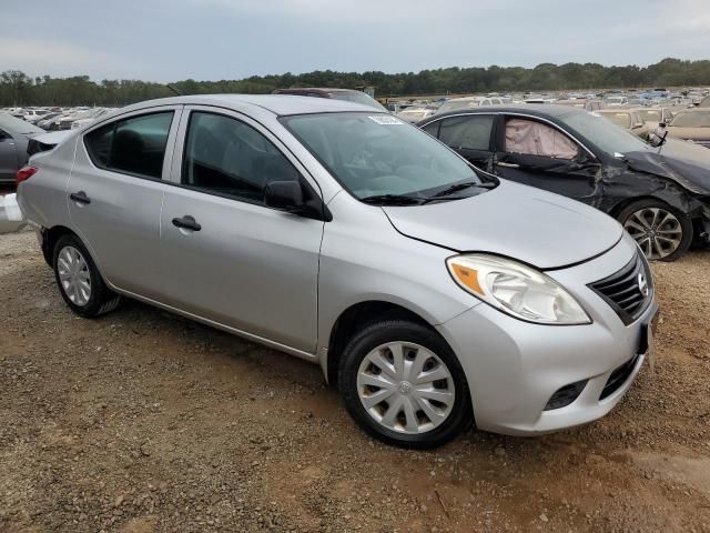 2013 Nissan Versa S