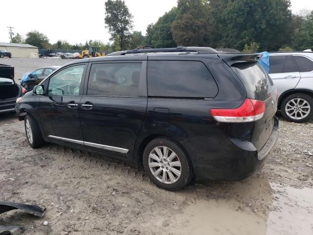 2014 Toyota Sienna XLE