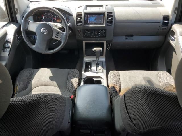 2006 Nissan Pathfinder LE