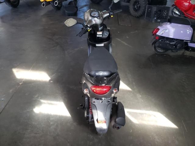 2016 Genuine Scooter Co. Buddy 50