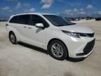 2021 Toyota Sienna Limited