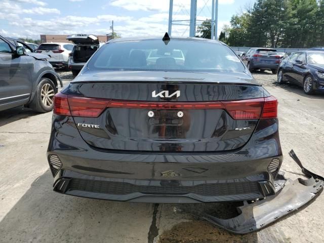 2023 KIA Forte GT Line