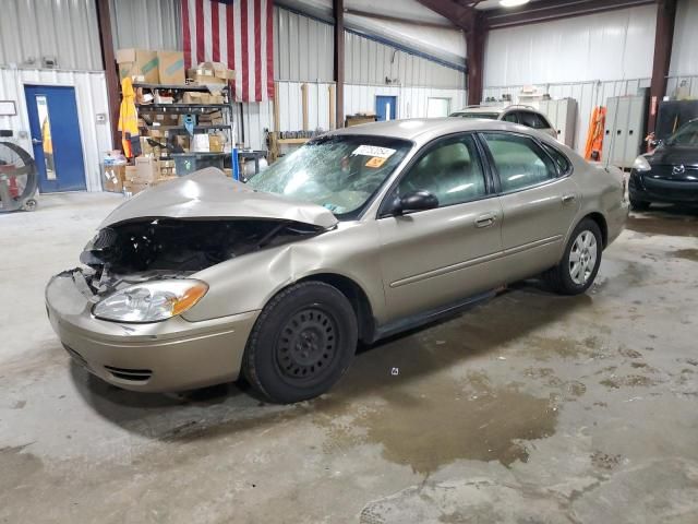 2005 Ford Taurus SE