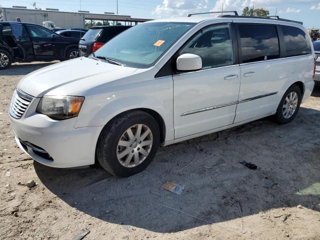 2016 Chrysler Town & Country Touring