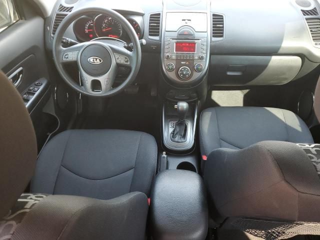 2011 KIA Soul +