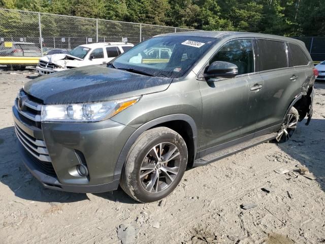 2019 Toyota Highlander LE