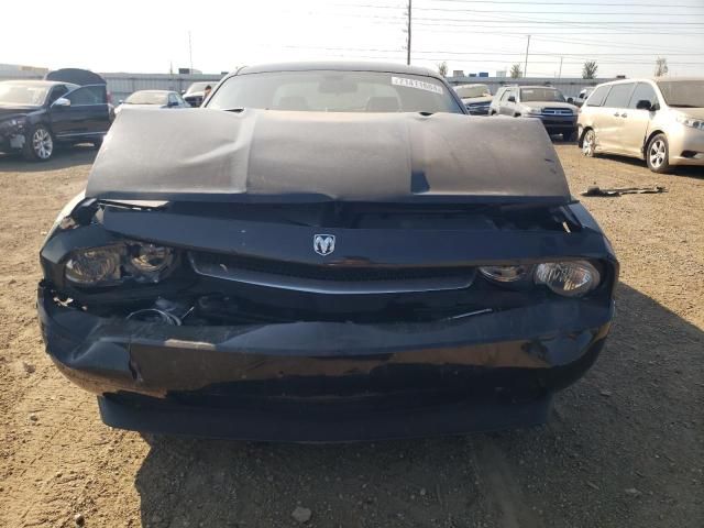 2010 Dodge Challenger SE