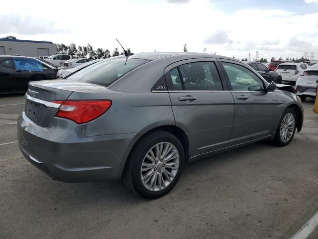 2012 Chrysler 200 LX