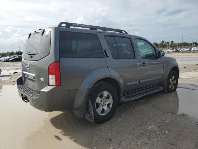 2007 Nissan Pathfinder LE