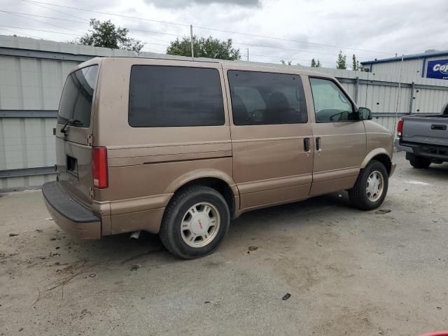 2005 GMC Safari XT