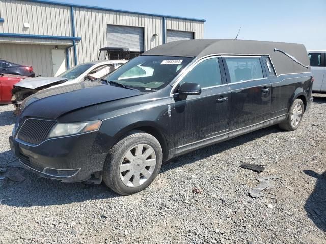 2013 Lincoln MKT