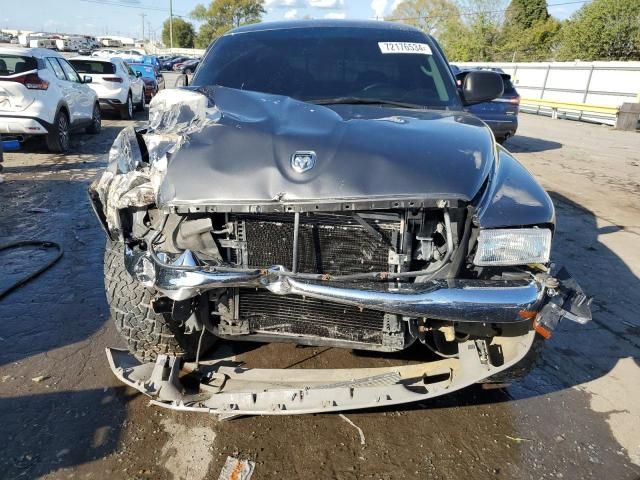 2003 Dodge Dakota SLT