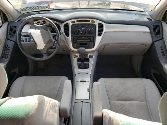 2004 Toyota Highlander Base