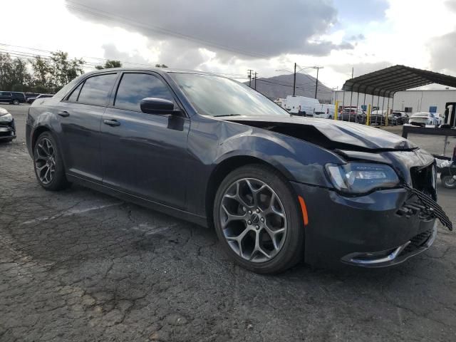 2016 Chrysler 300 S