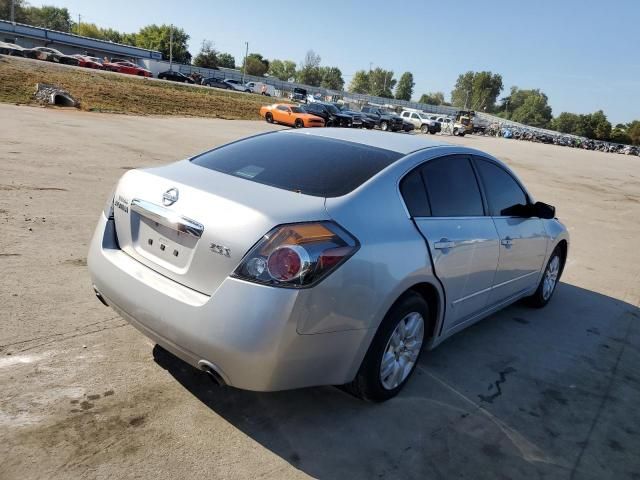 2010 Nissan Altima Base