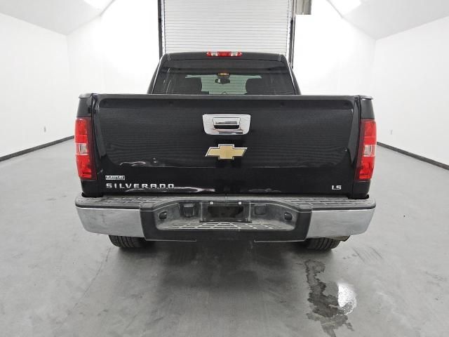 2011 Chevrolet Silverado C1500  LS