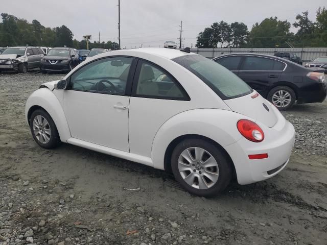 2010 Volkswagen New Beetle