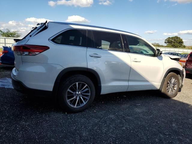 2018 Toyota Highlander SE