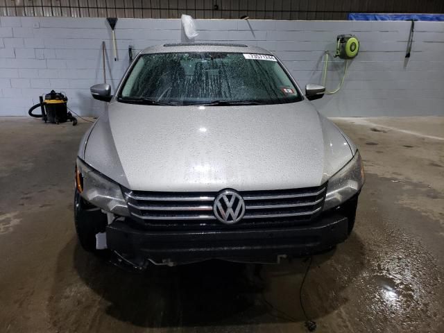 2013 Volkswagen Passat SE