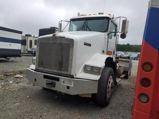 2019 Kenworth Construction T800