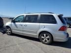 2009 Volkswagen Routan SE