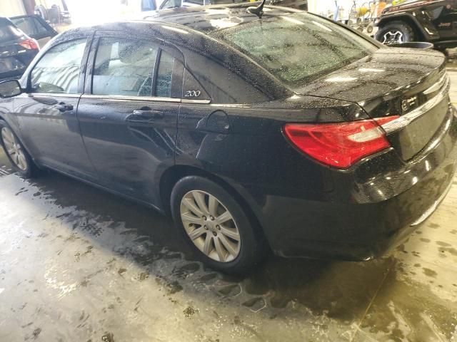 2013 Chrysler 200 Touring