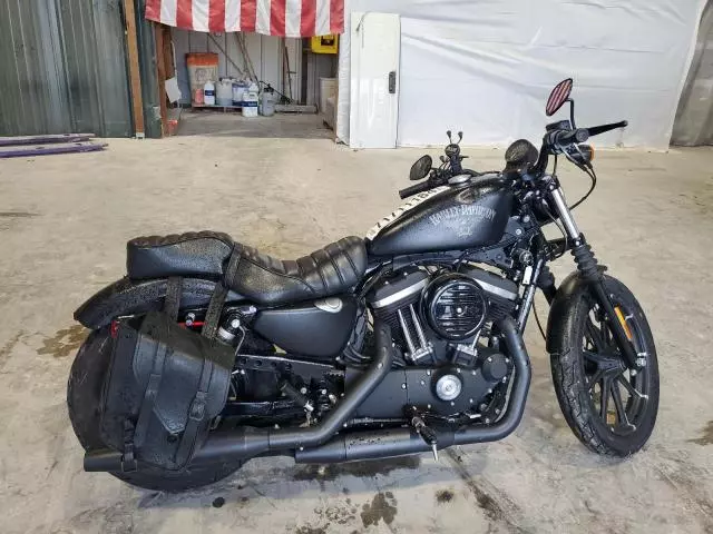 2017 Harley-Davidson XL883 Iron 883