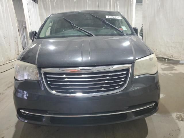 2012 Chrysler Town & Country Touring