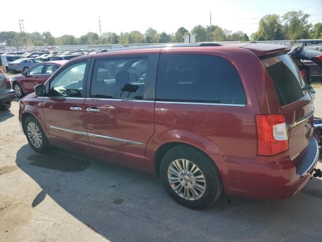 2012 Chrysler Town & Country Limited