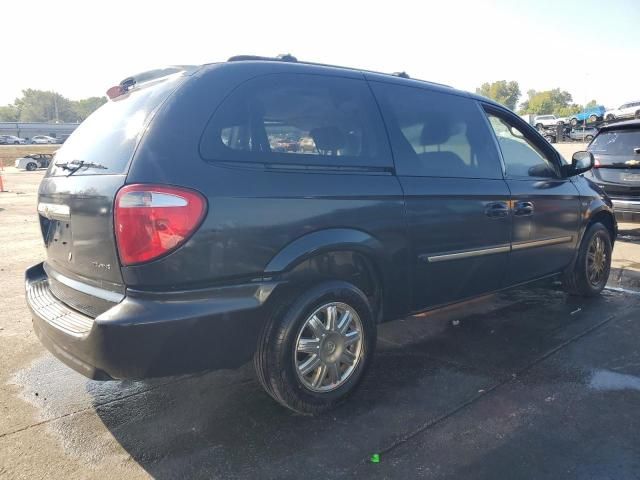 2007 Chrysler Town & Country Touring