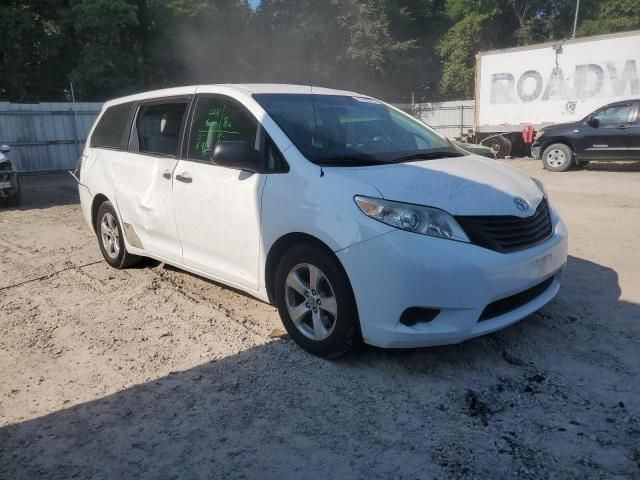 2012 Toyota Sienna