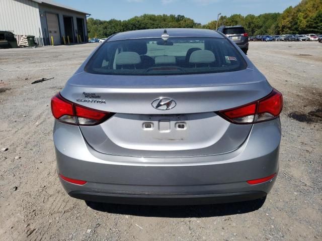 2015 Hyundai Elantra SE