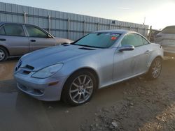 Carros dañados por inundaciones a la venta en subasta: 2005 Mercedes-Benz SLK 350