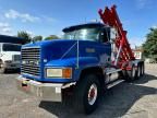 1997 Mack 700 CL700