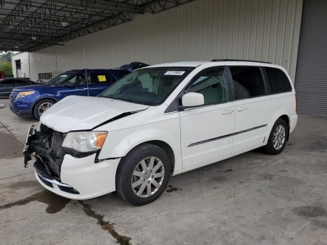 2013 Chrysler Town & Country Touring