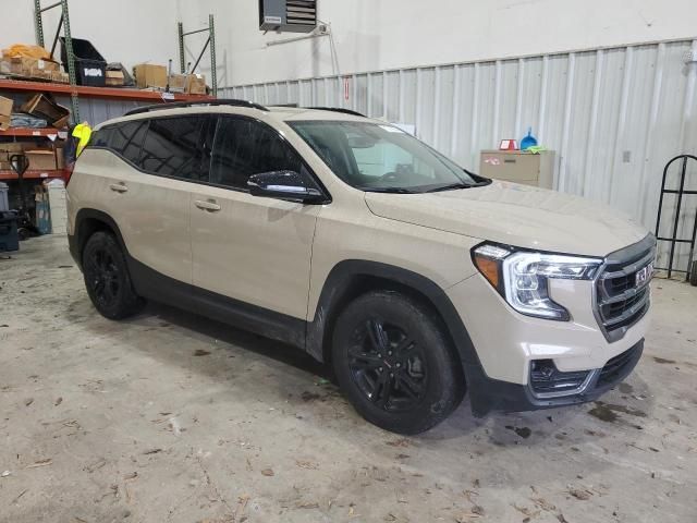 2023 GMC Terrain AT4