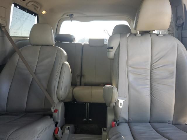 2011 Toyota Sienna XLE