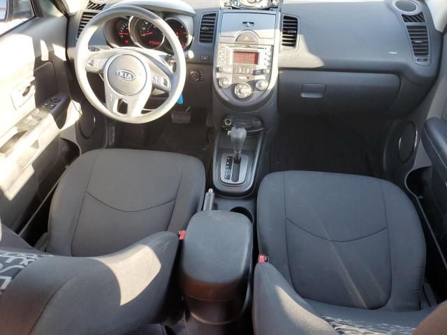 2010 KIA Soul +