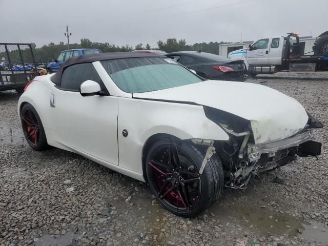 2011 Nissan 370Z Base