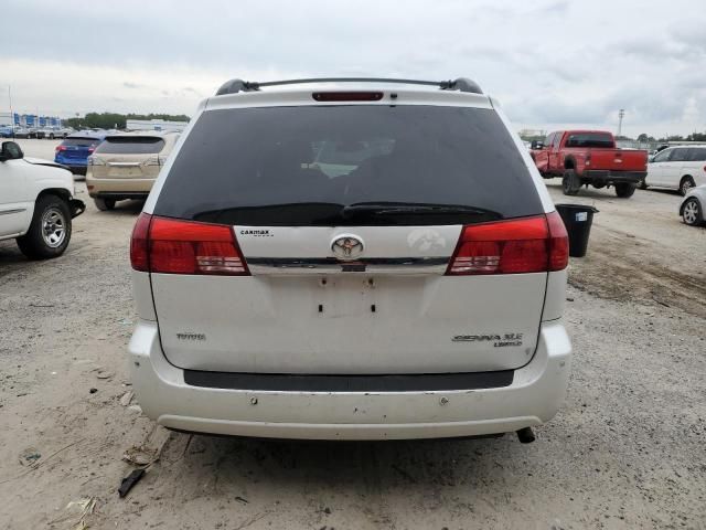 2005 Toyota Sienna XLE