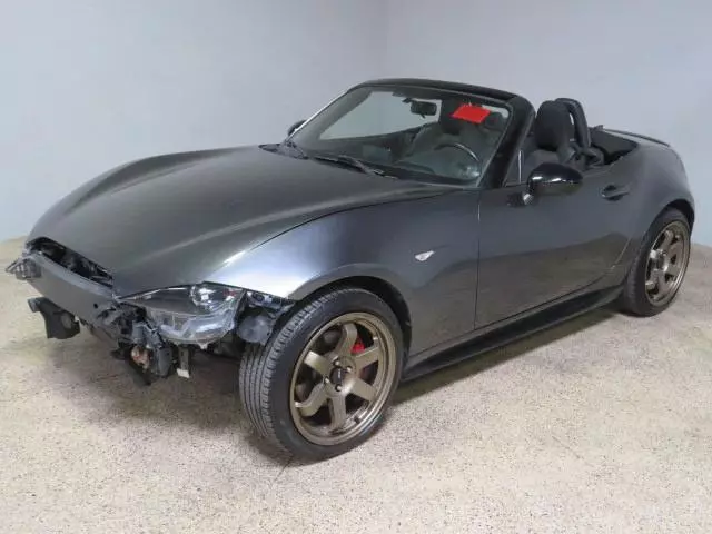 2016 Mazda MX-5 Miata Club