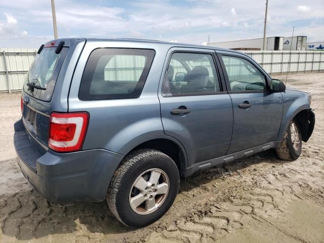 2010 Ford Escape XLS